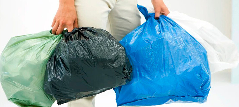 Пакет с пакетами: в чем выбросить мусор